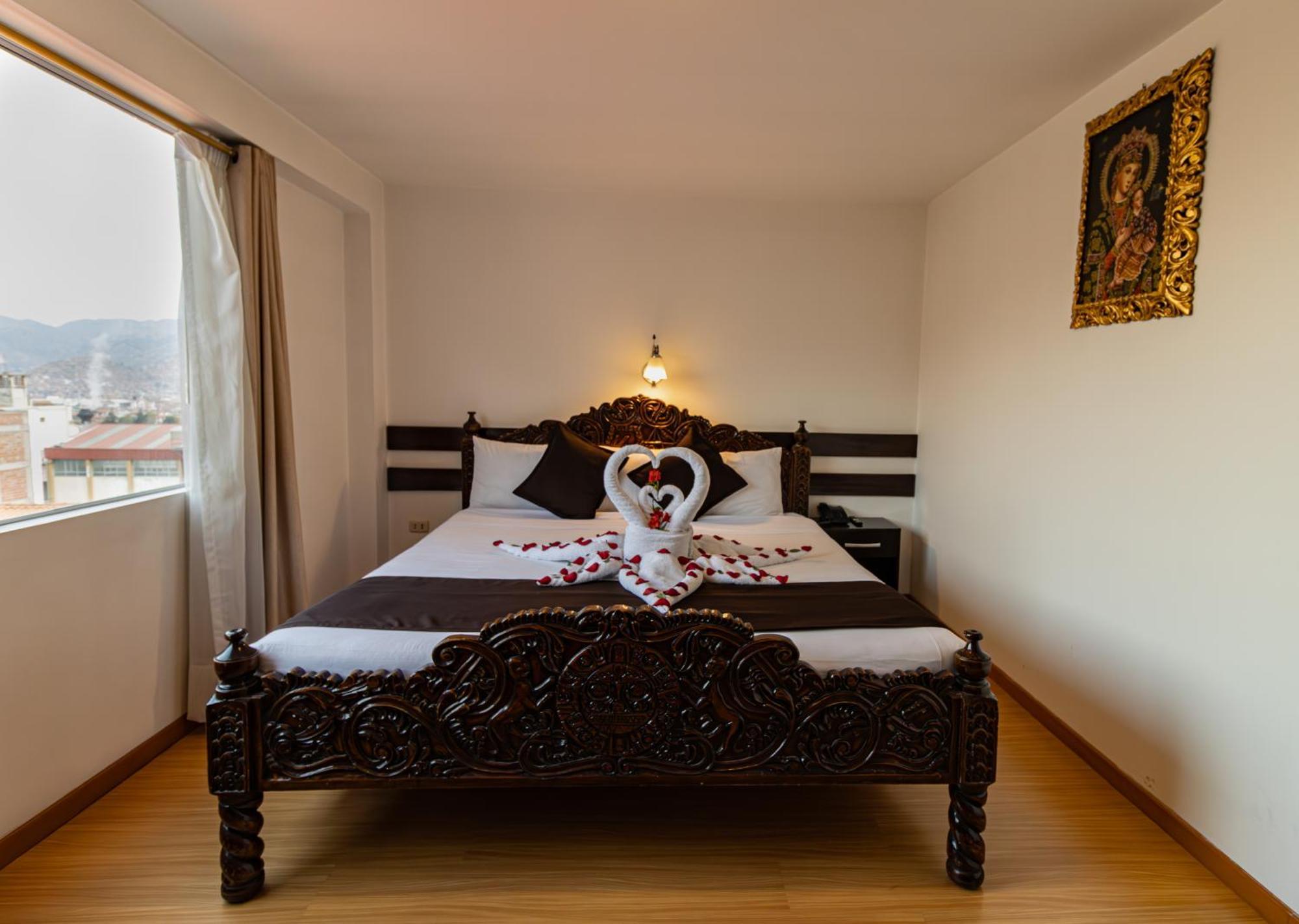 Hotel Kapac Inn-San Blas クスコ エクステリア 写真