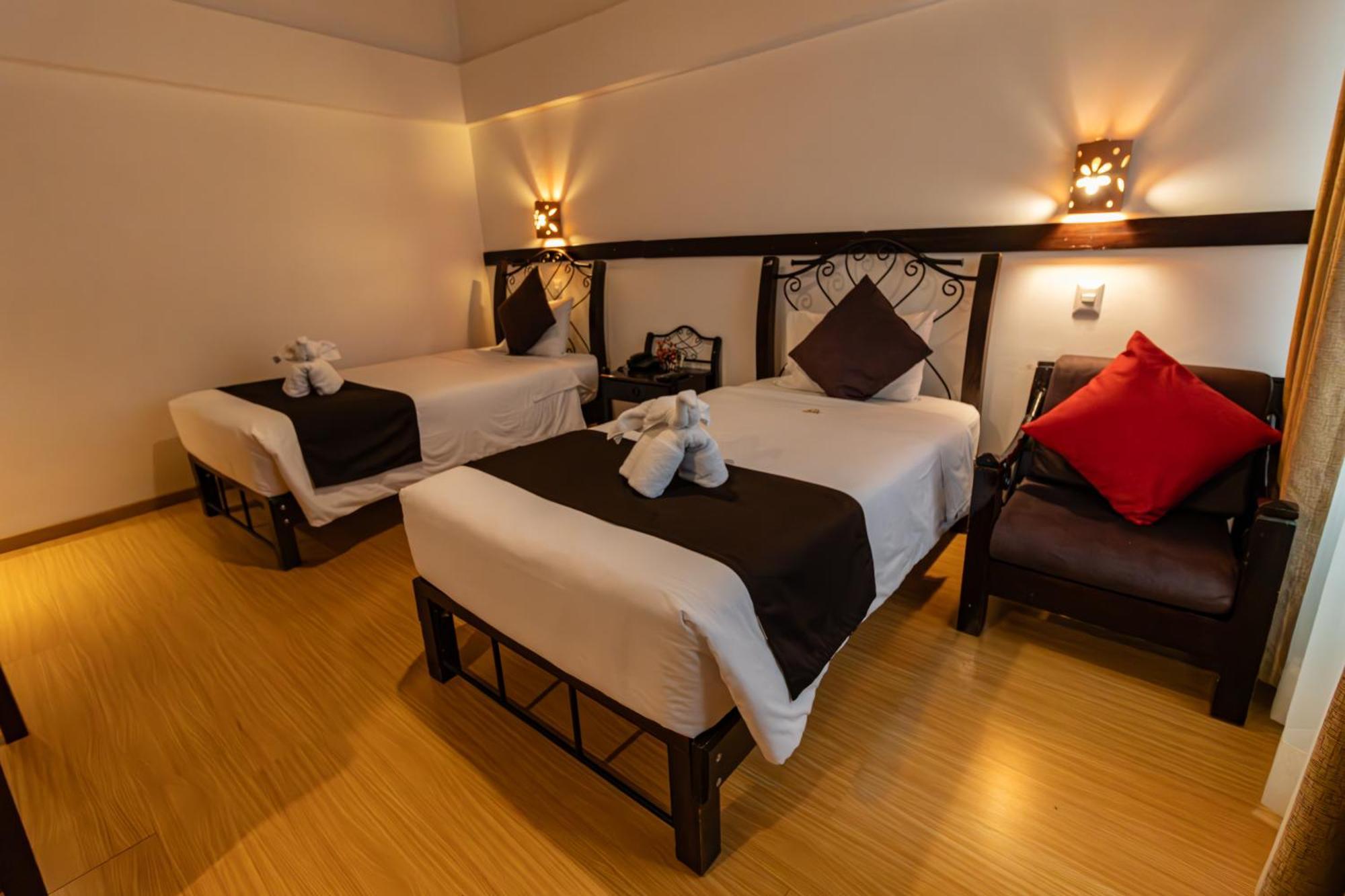 Hotel Kapac Inn-San Blas クスコ エクステリア 写真