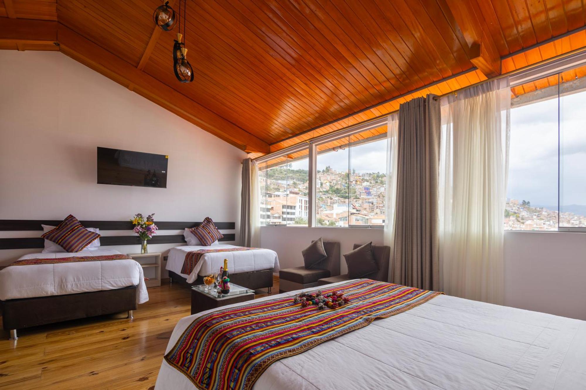Hotel Kapac Inn-San Blas クスコ エクステリア 写真